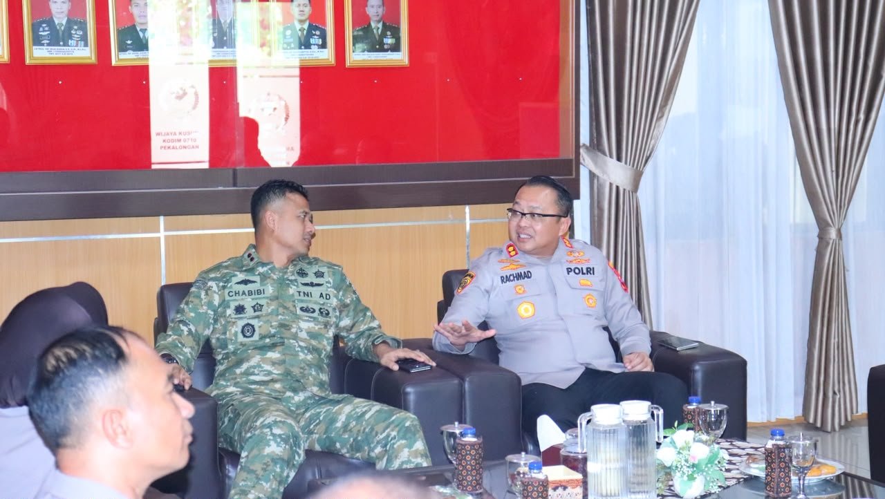 Kapolres Pekalongan Perkuat Sinergitas TNI-Polri, Silaturahmi ke Kodim 0710/Pekalongan Demi Kamtibmas yang Kondusif