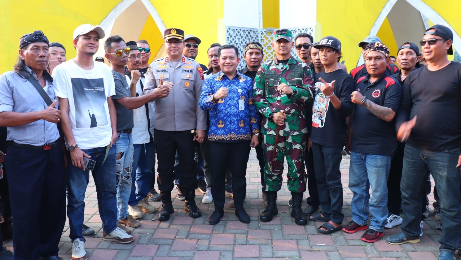 Aksi Damai Forlindo Jaya Berlangsung Tertib, Massa Desak Pemberantasan Korupsi dan Percepatan Perbaikan Jalan di Kabupaten Pekalongan