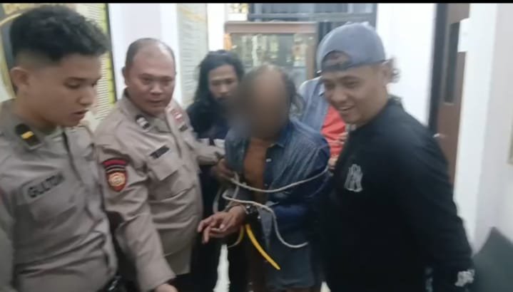 Tragedi Penusukan di Tratebang Wonokerto, Seorang Lansia Meninggal Dunia, Satu Warga Luka-luka Diduga Diserang ODGJ