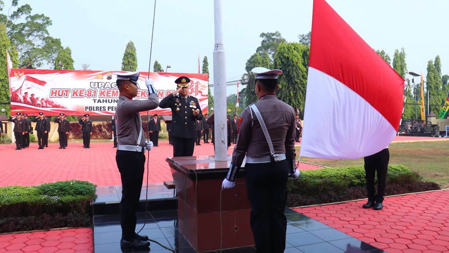 Kapolres Pekalongan Pimpin Upacara HUT ke-81 RI, Tegaskan Pengabdian Polri untuk Rakyat